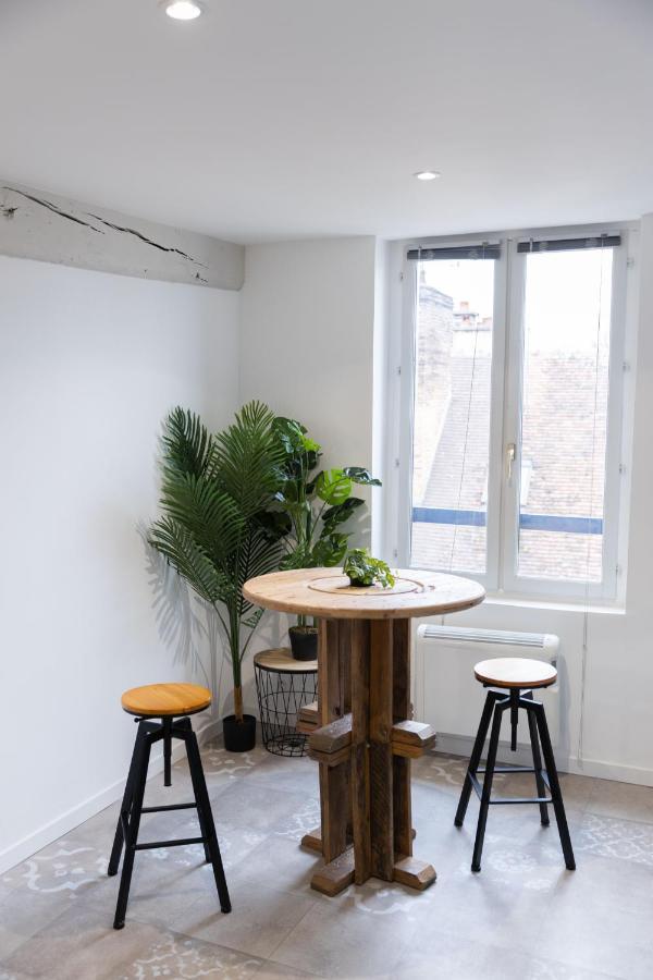 Doux Cocon Tropical Au Coeur Du Centre Apartment